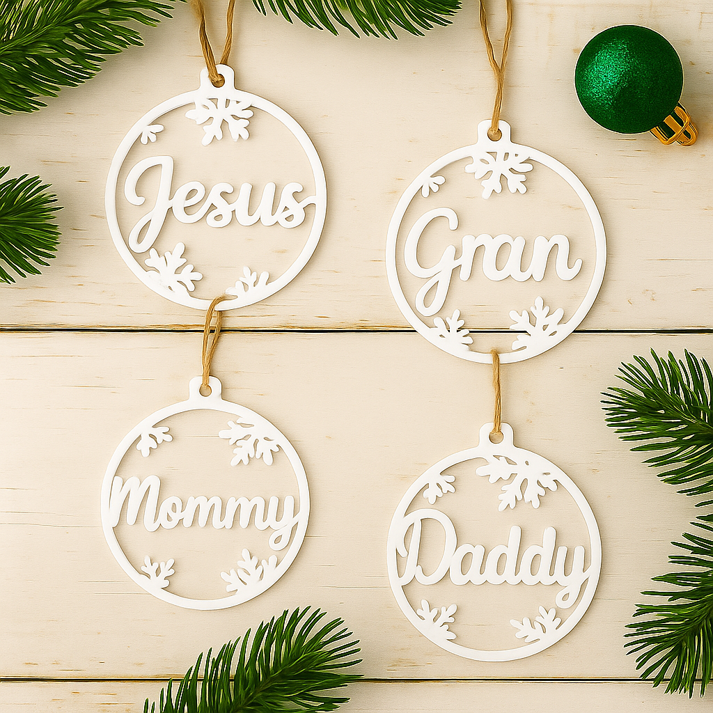 Personalized Wooden Christmas Ornaments – Set of 4 (Jesus, Gran, Mommy, Daddy)